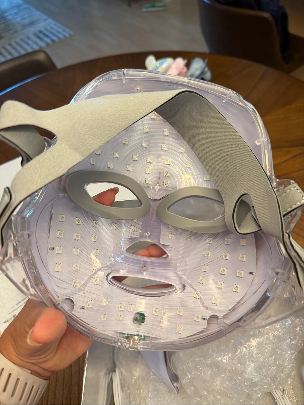Facial Mask - Picture 2 of 7